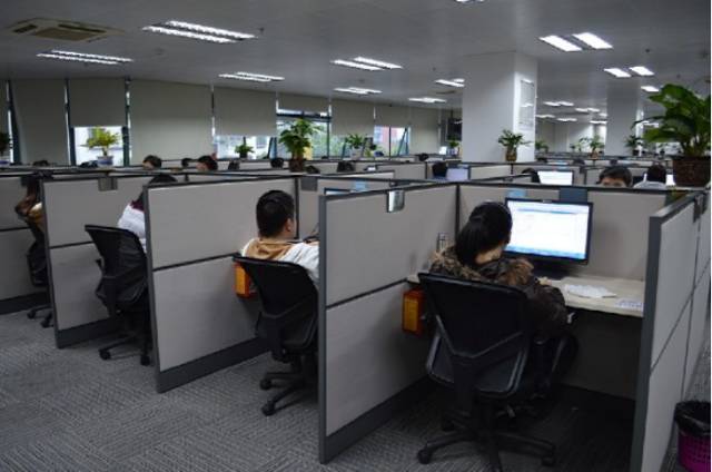 電話呼叫中心 電話呼叫中心